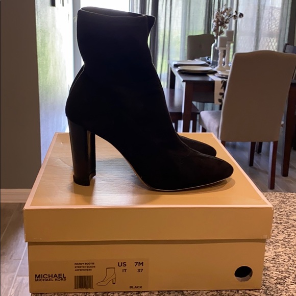 Michael Kors Shoes - Michael Kors Mandy Bootie